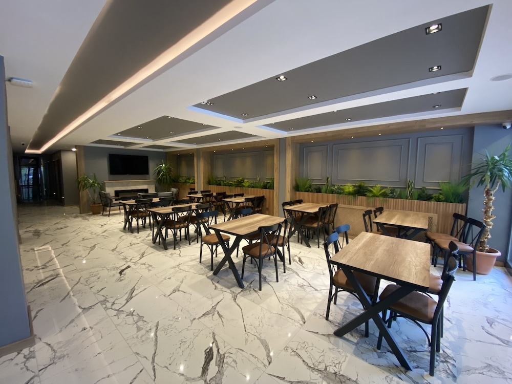 Poyraz Hotel 36/50