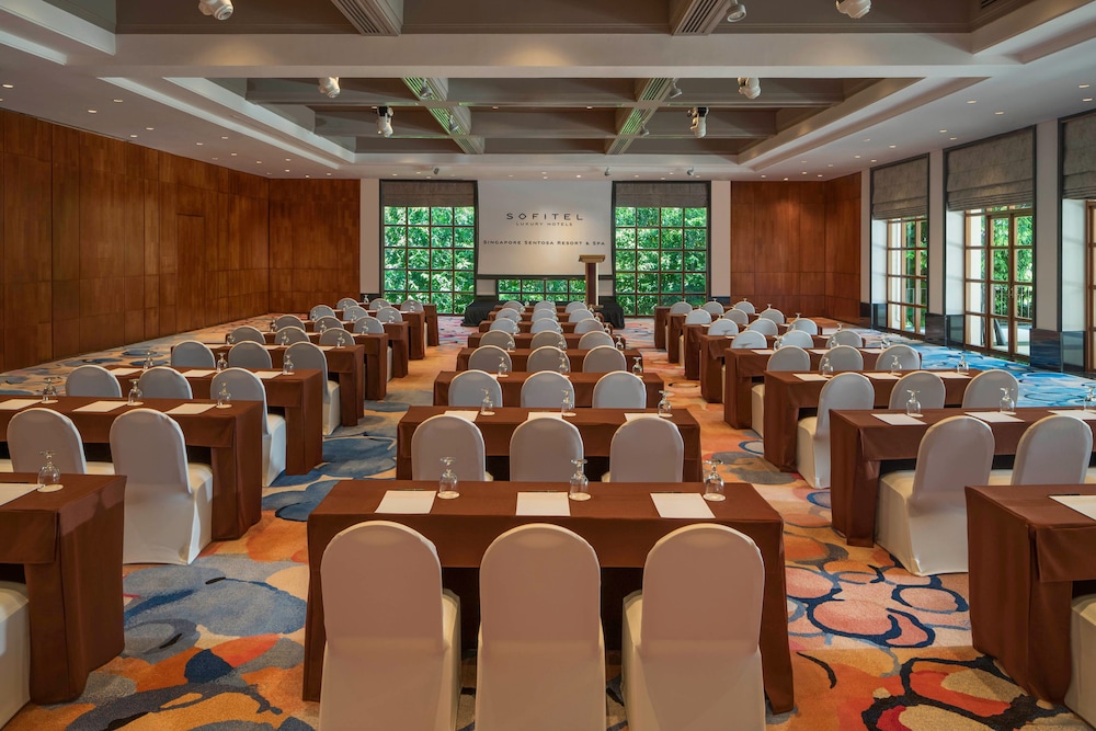 Sofitel Singapore Sentosa Resort and Spa 64/76