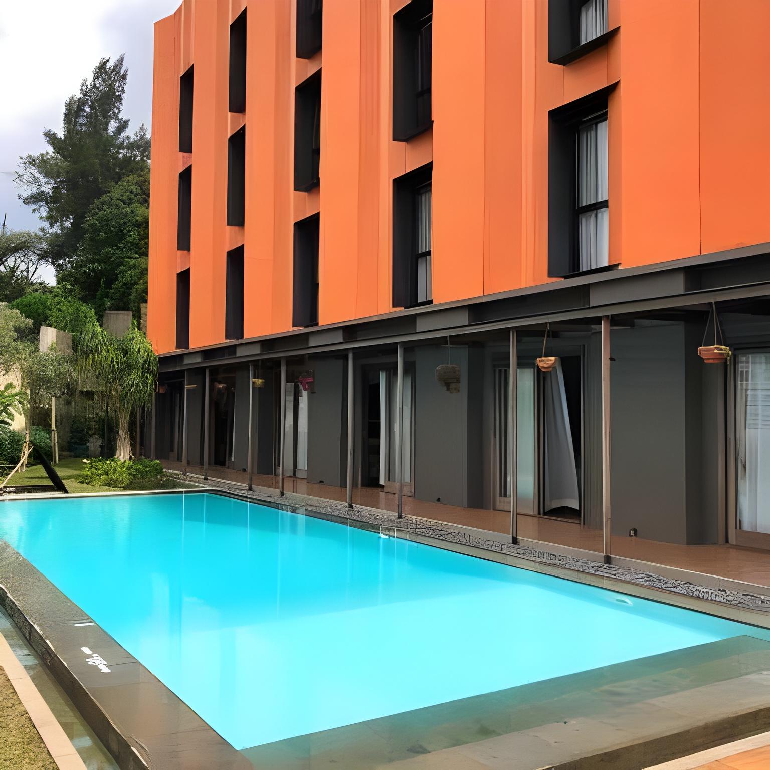 Grand Metro Hotel Puncak 54/55