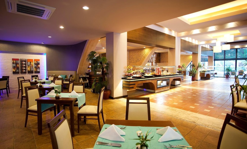 Limak Limra Hotel & Resort 60/79