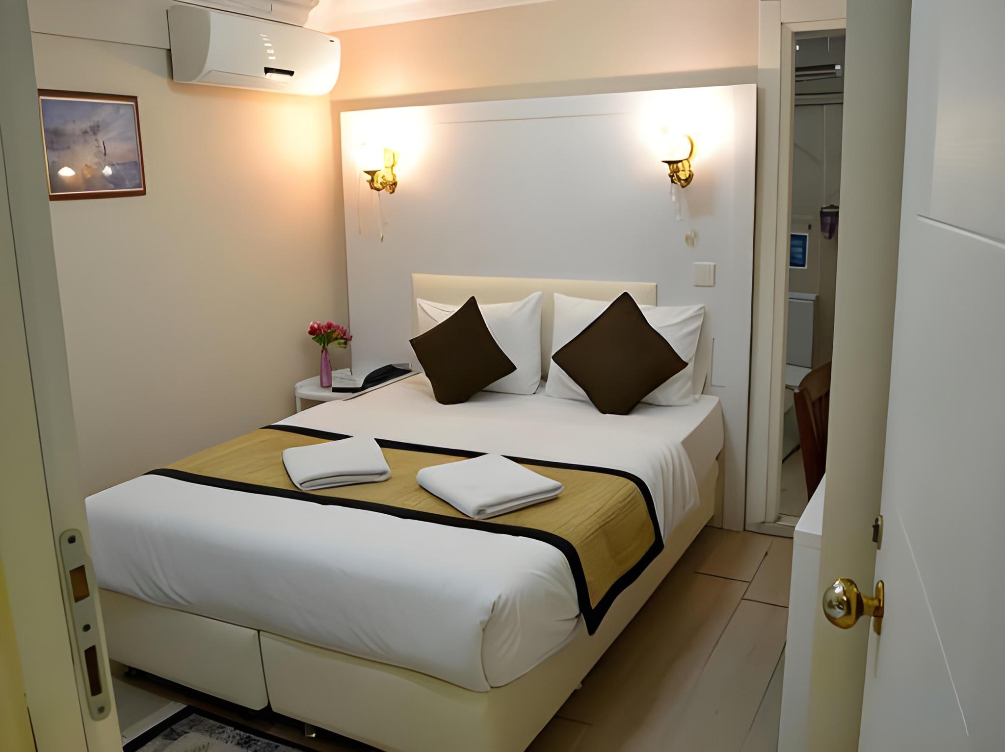 Economy, Double Bed, No Window