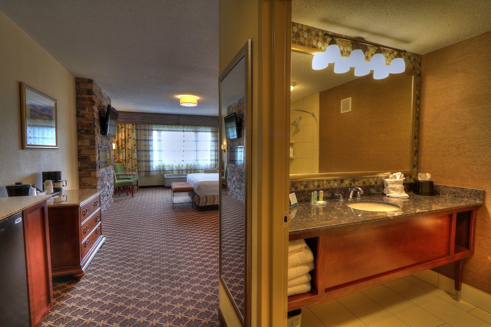 Quality Inn Near The Island Pigeon Forge 44/58