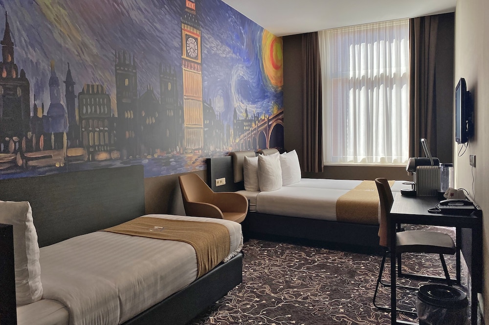 Hotel Van Gogh 26/54