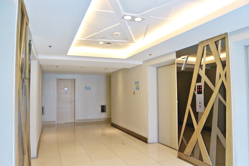 Condodeal At Sea Residences 16/52