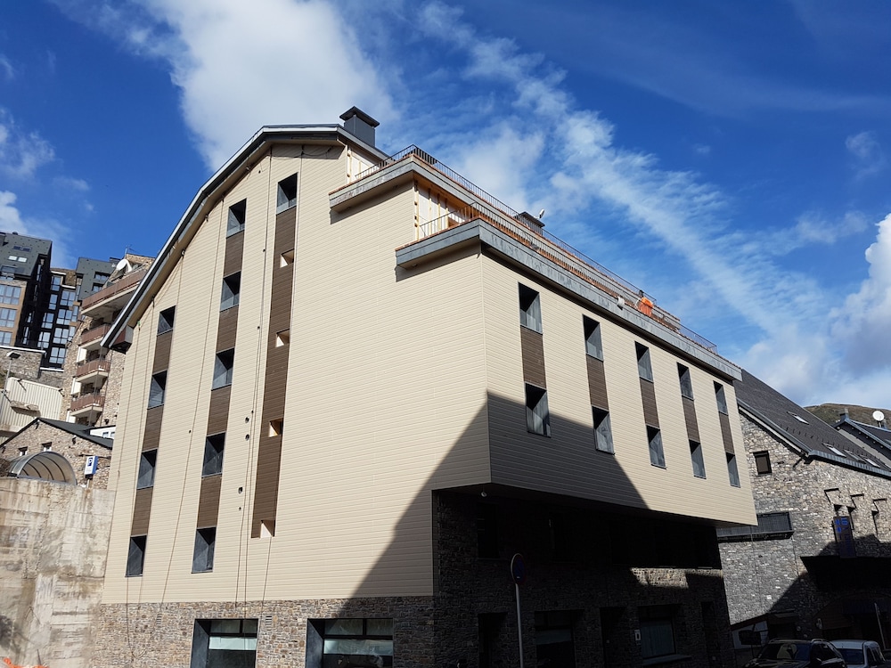 Hotel Guineu 1/54