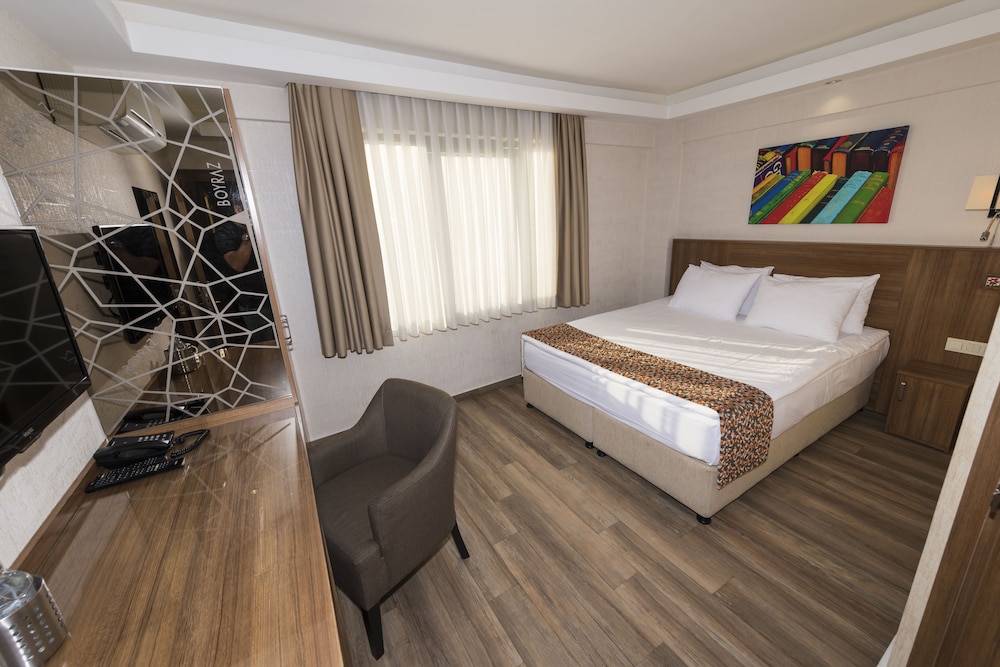 STANDARD, DOUBLE OR TWIN BED