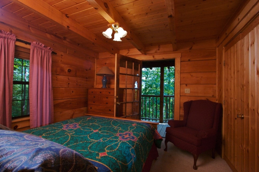 Gatlinburg Adventure Cabins 22/48