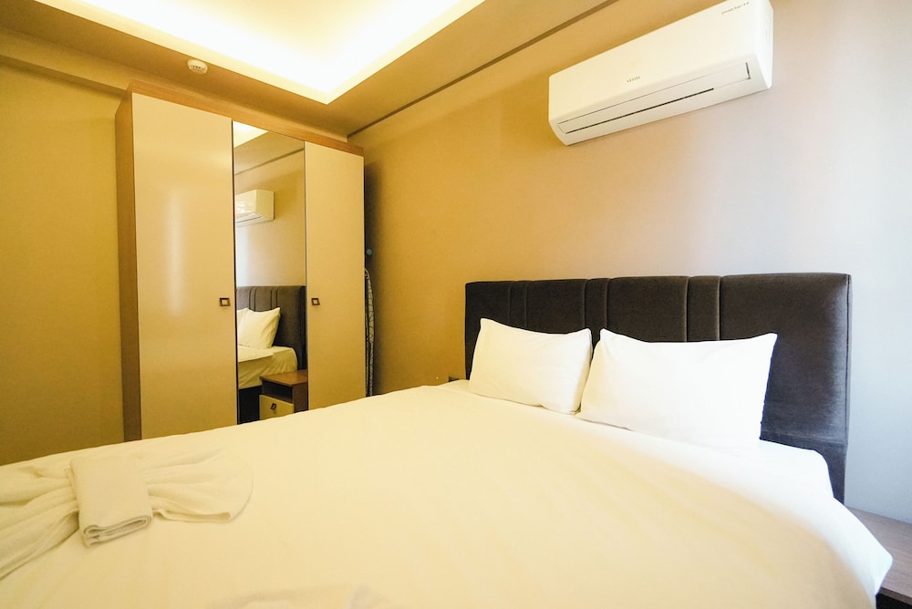 DELUXE, APARTMENT