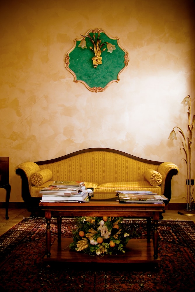 Il Podere 12/24