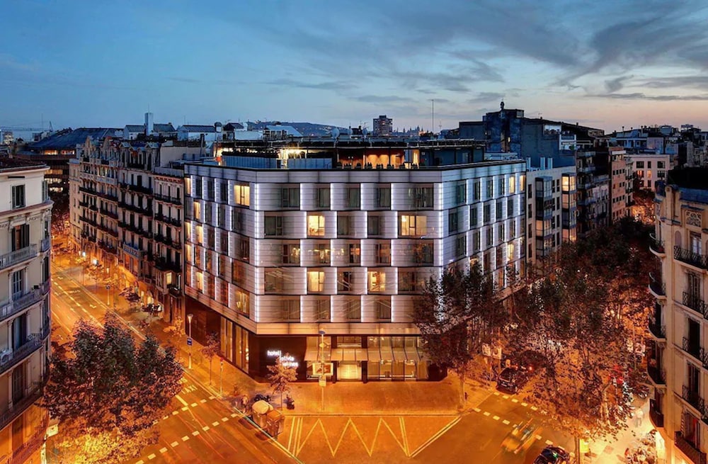 OLIVIA BALMES HOTEL 4/67