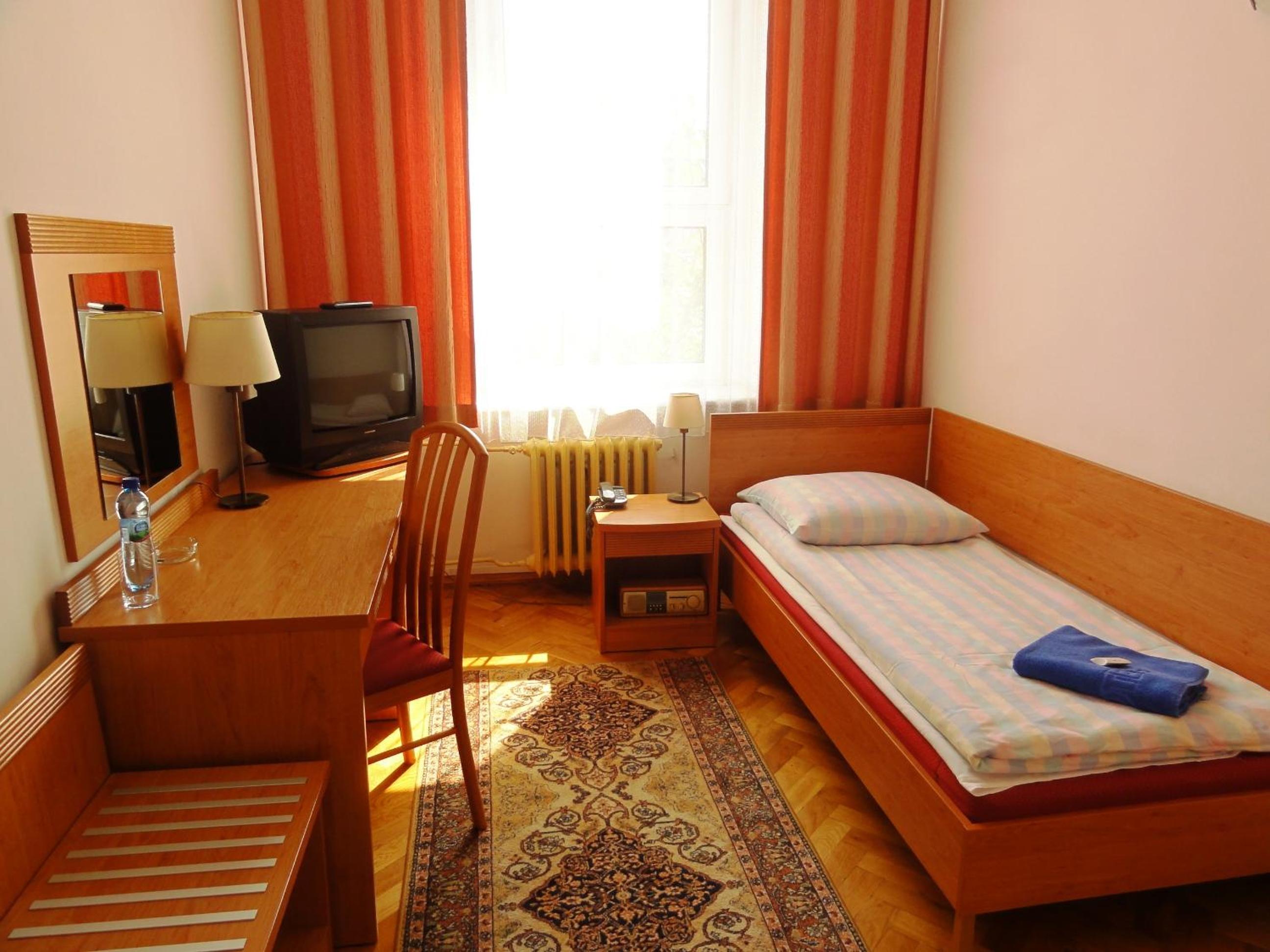 Zamkowy 15/50