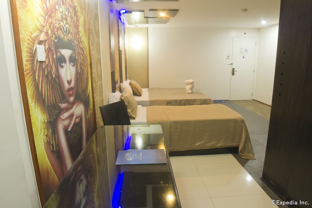 Icon Hotel North Edsa 31/65