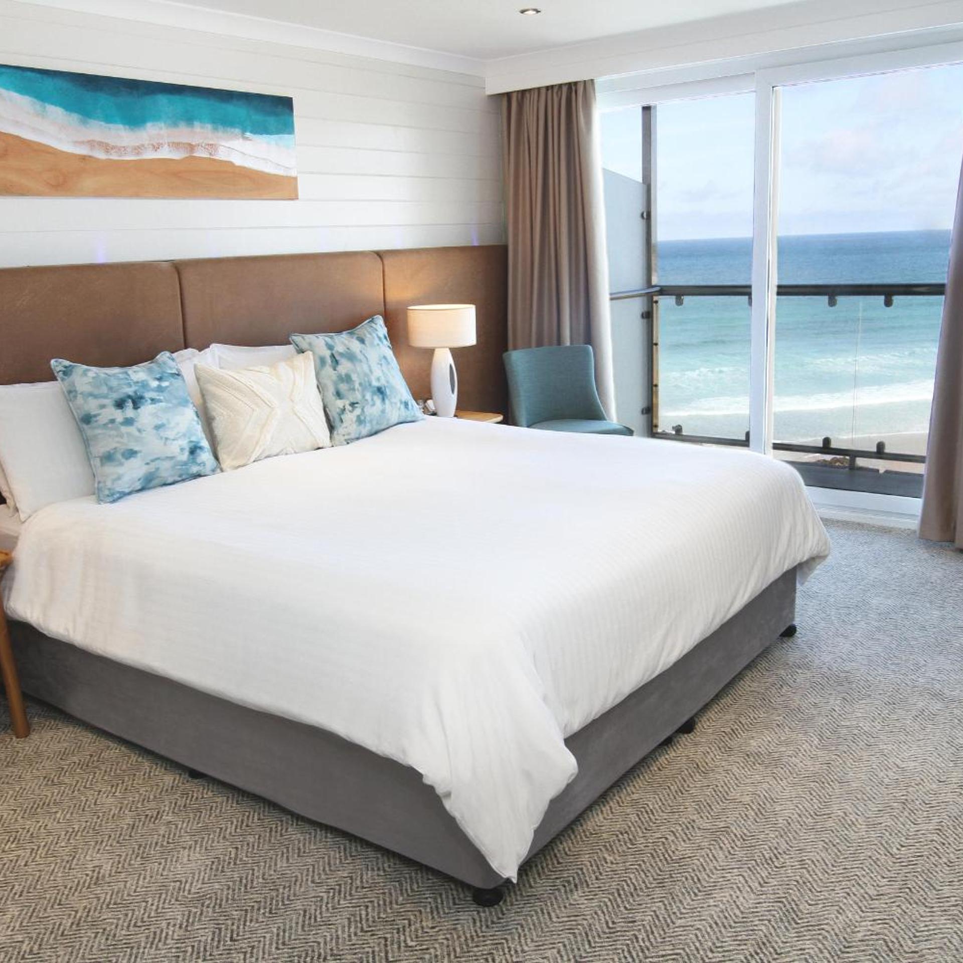 Luxury, Double or Twin Bed