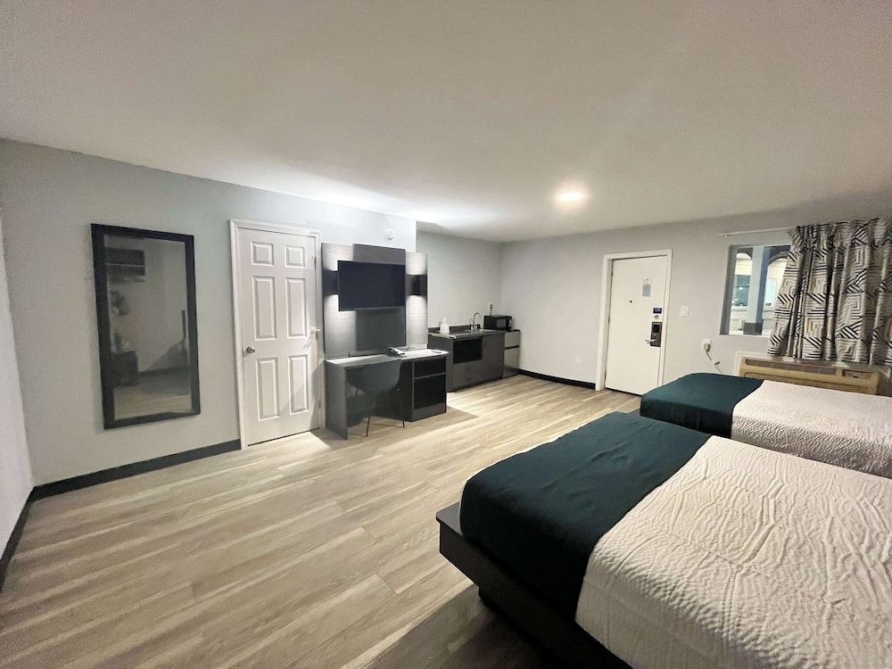 Motel6 Williamstown, NJ - Black Horse Pike 15/24