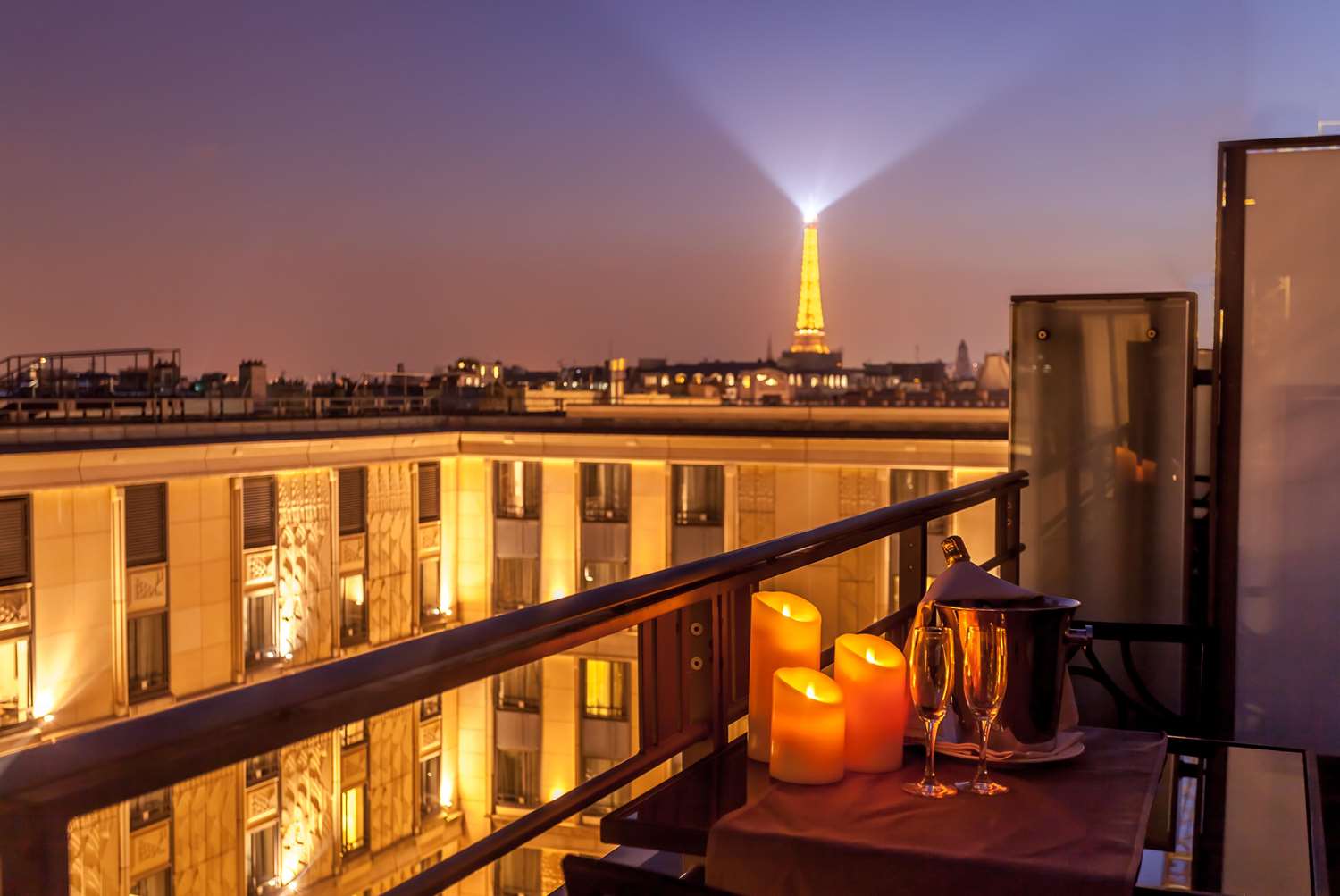 L Hotel du Collectionneur Paris in PARIS