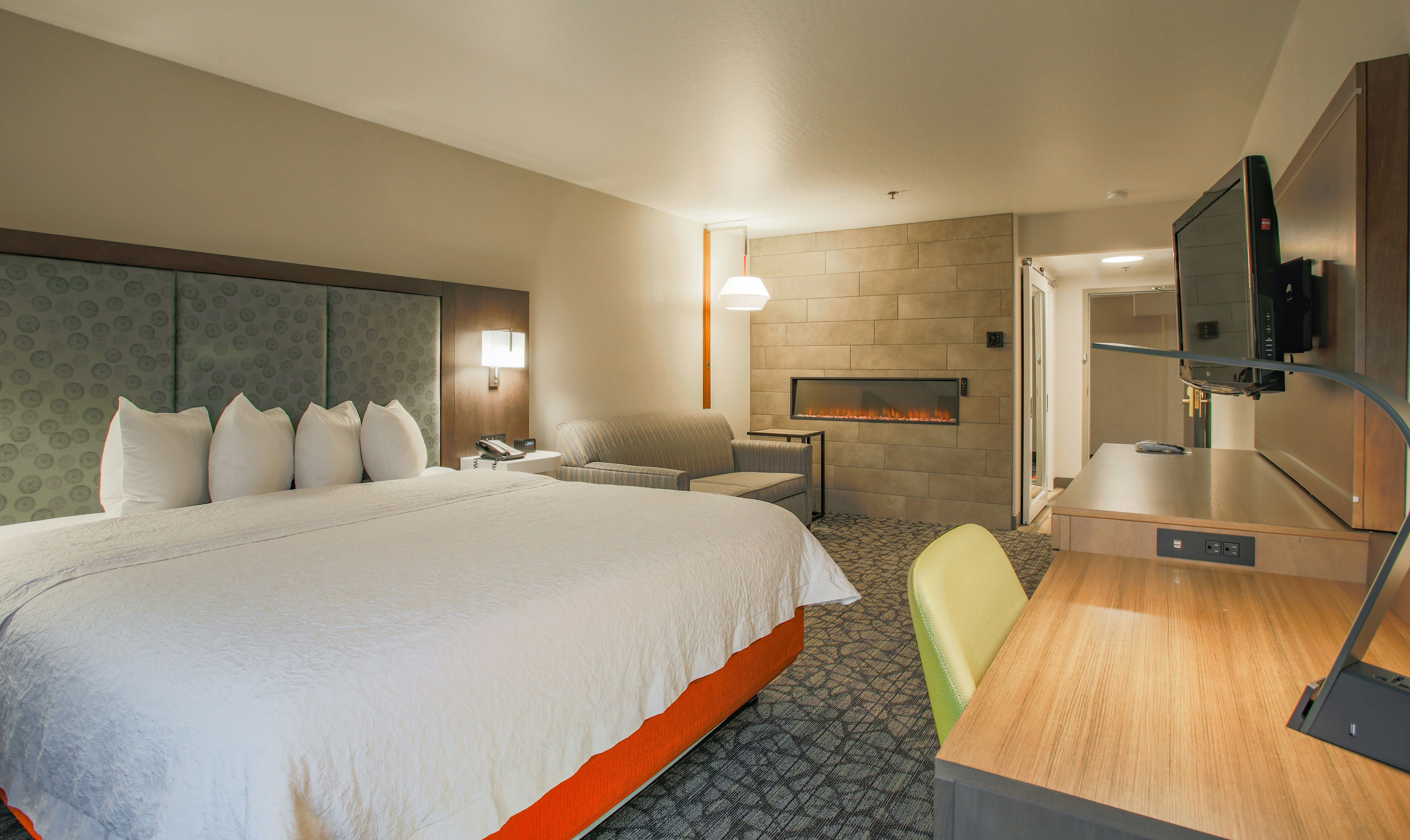 Room, King Bed, Sofa