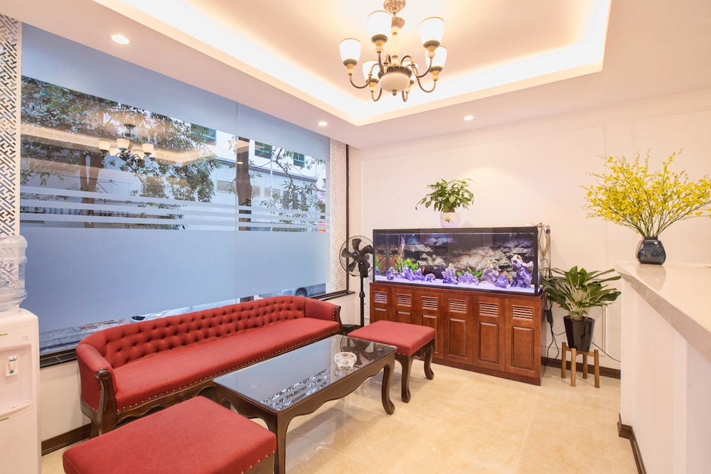 Dinh Ami Hanoi Hotel 52/63