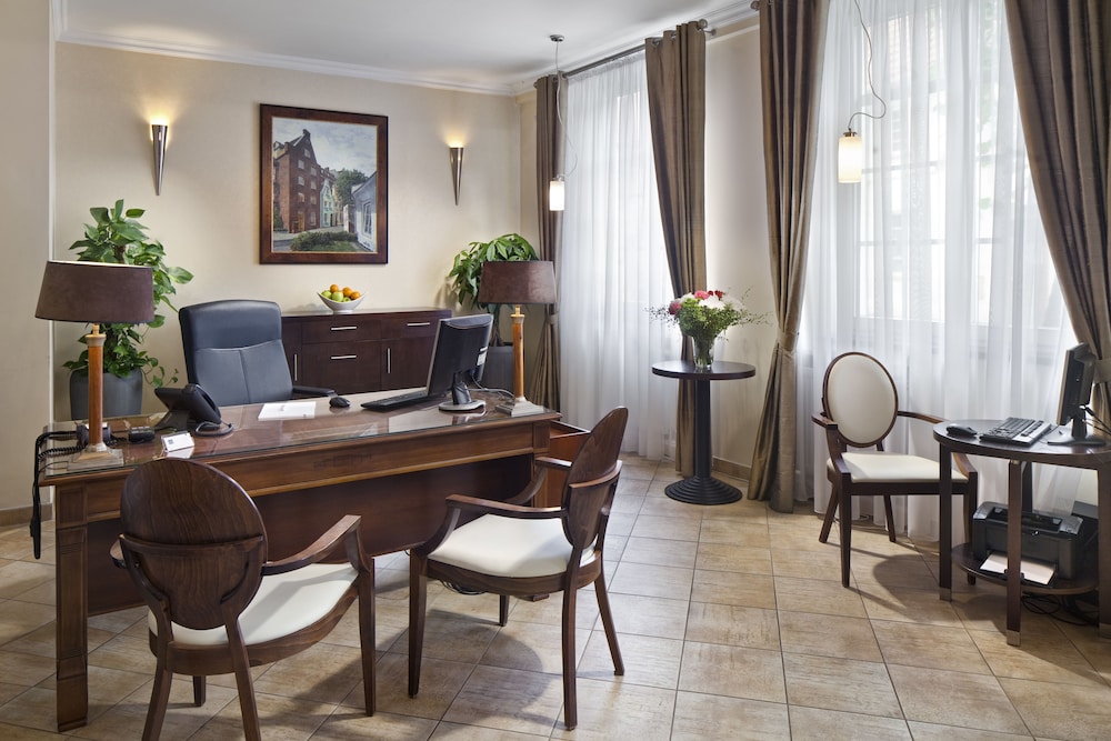 Bonum Hotel 34/47