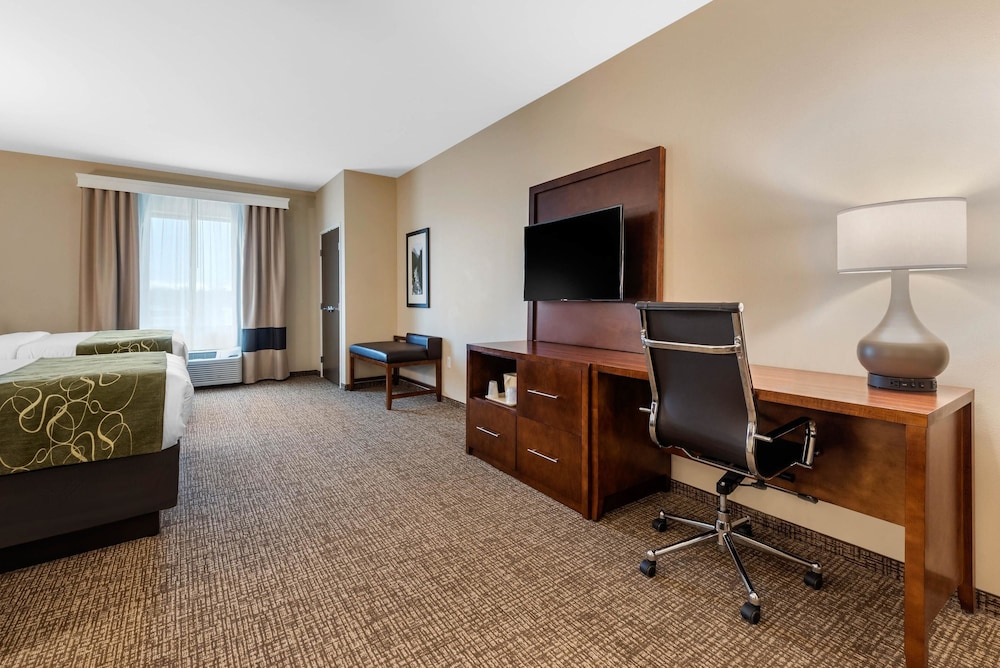 Comfort Suites Denver Near Anschutz Medical Campus 27/30