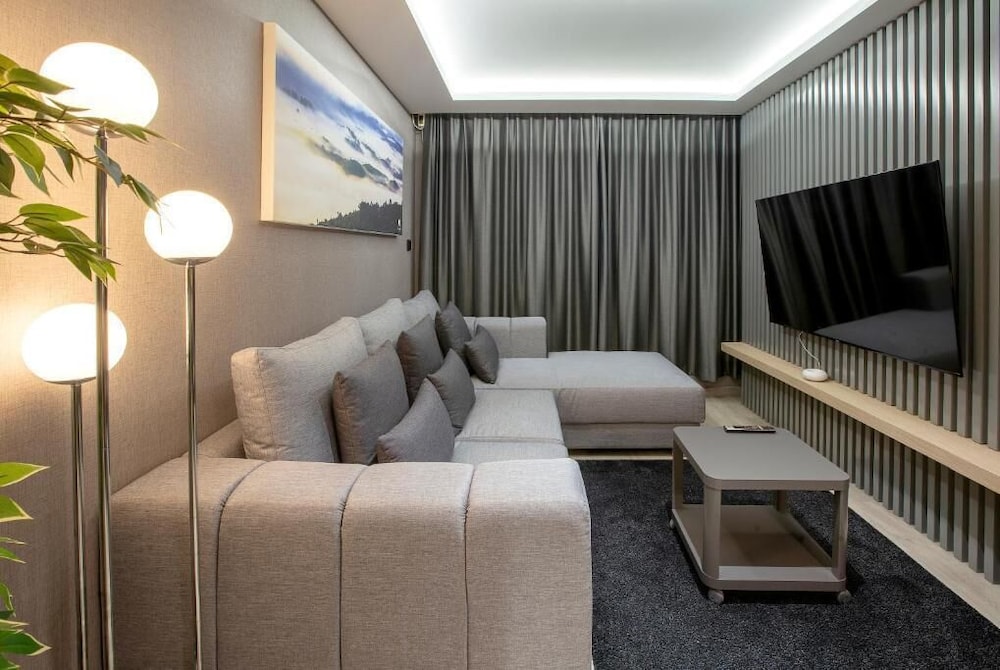 Pino Latte Resort and Hotel 28/50