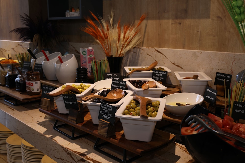 Holiday Inn Trabzon-East by IHG 34/43