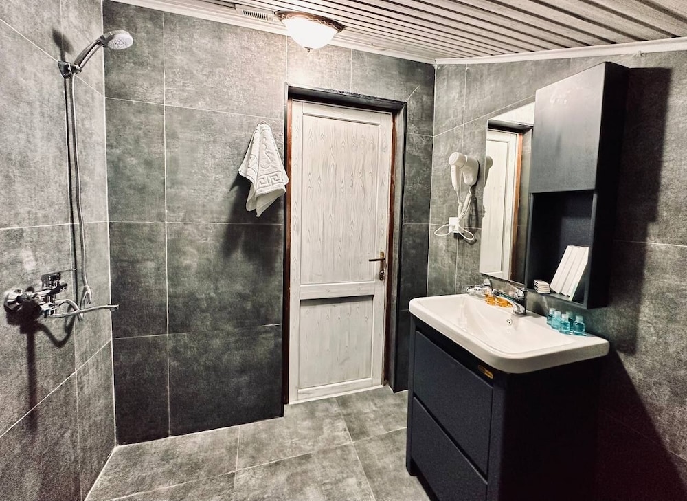 Deluxe Park Qusar Resort & Spa Hotel 68/69