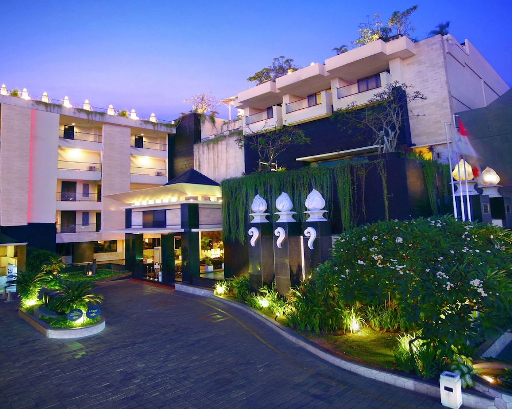 Aston Kuta Hotel and Residence in Kuta (Bali)