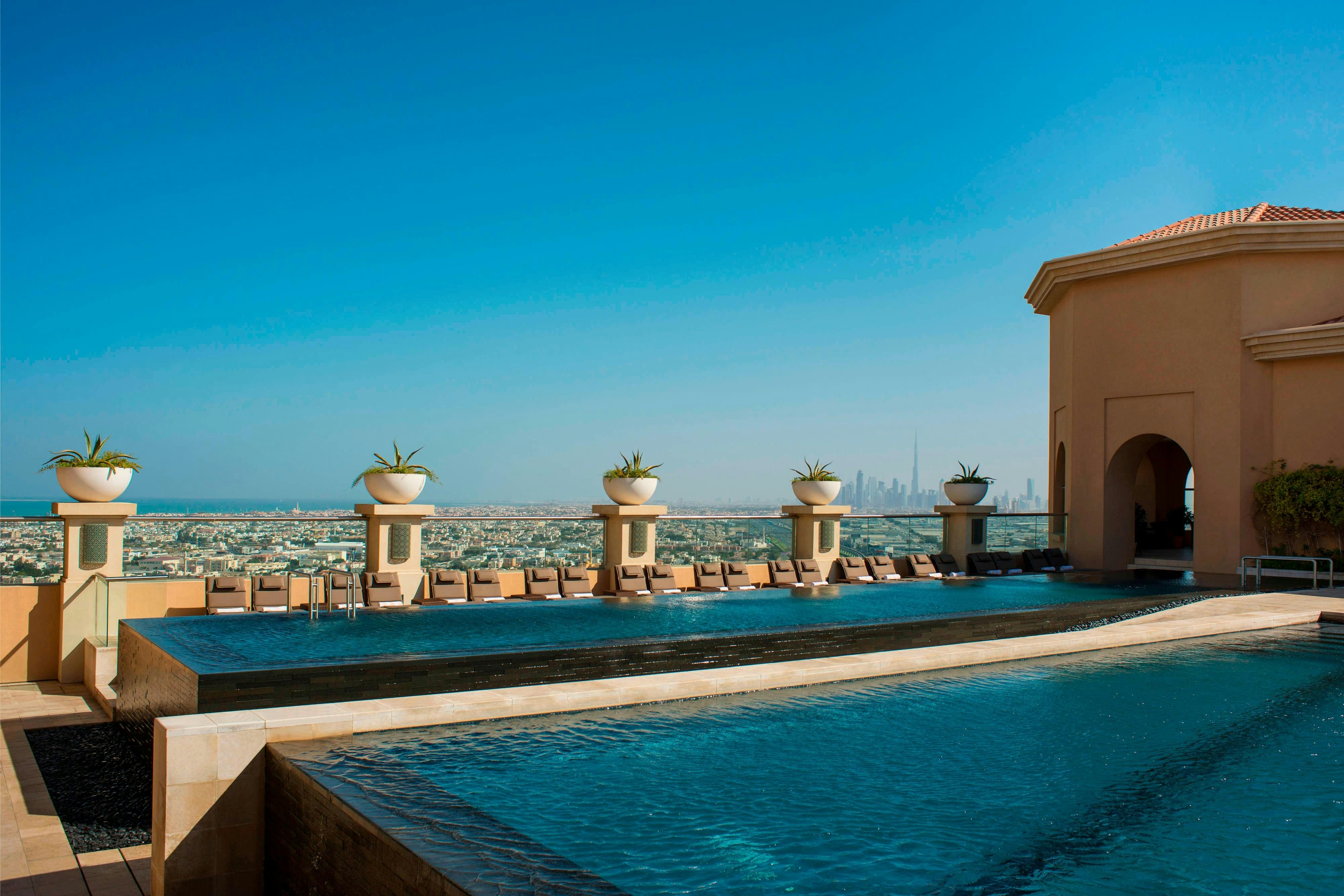 Sheraton Mall of the Emirates Hotel, Dubai 45/46