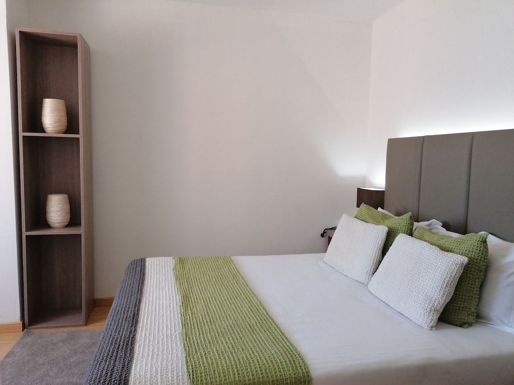 GRANDE HOTEL DA POVOA 15/28