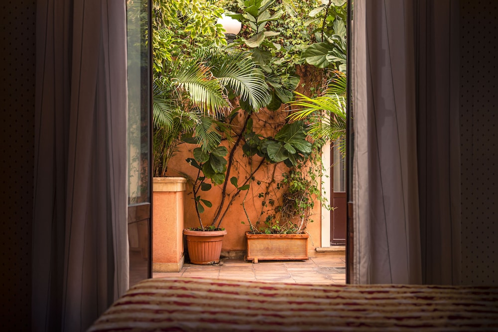 Villa Romeo 29/36