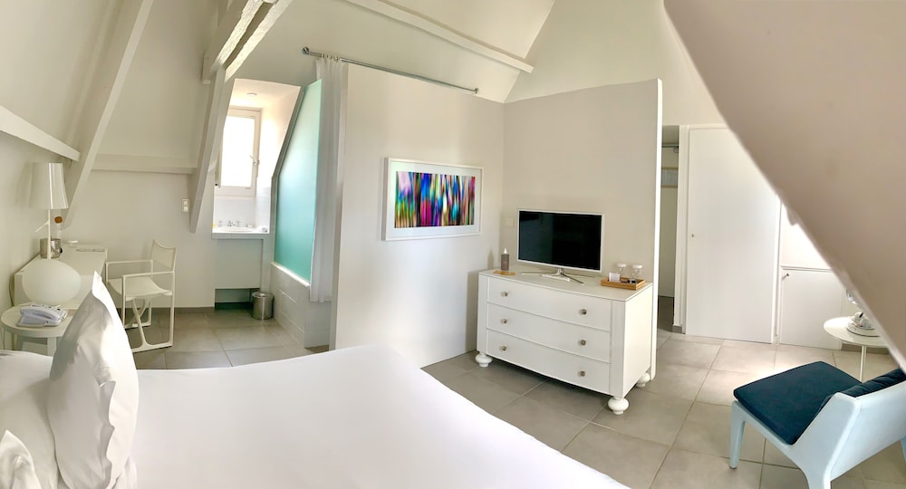 White 1921 Saint-Tropez 30/48
