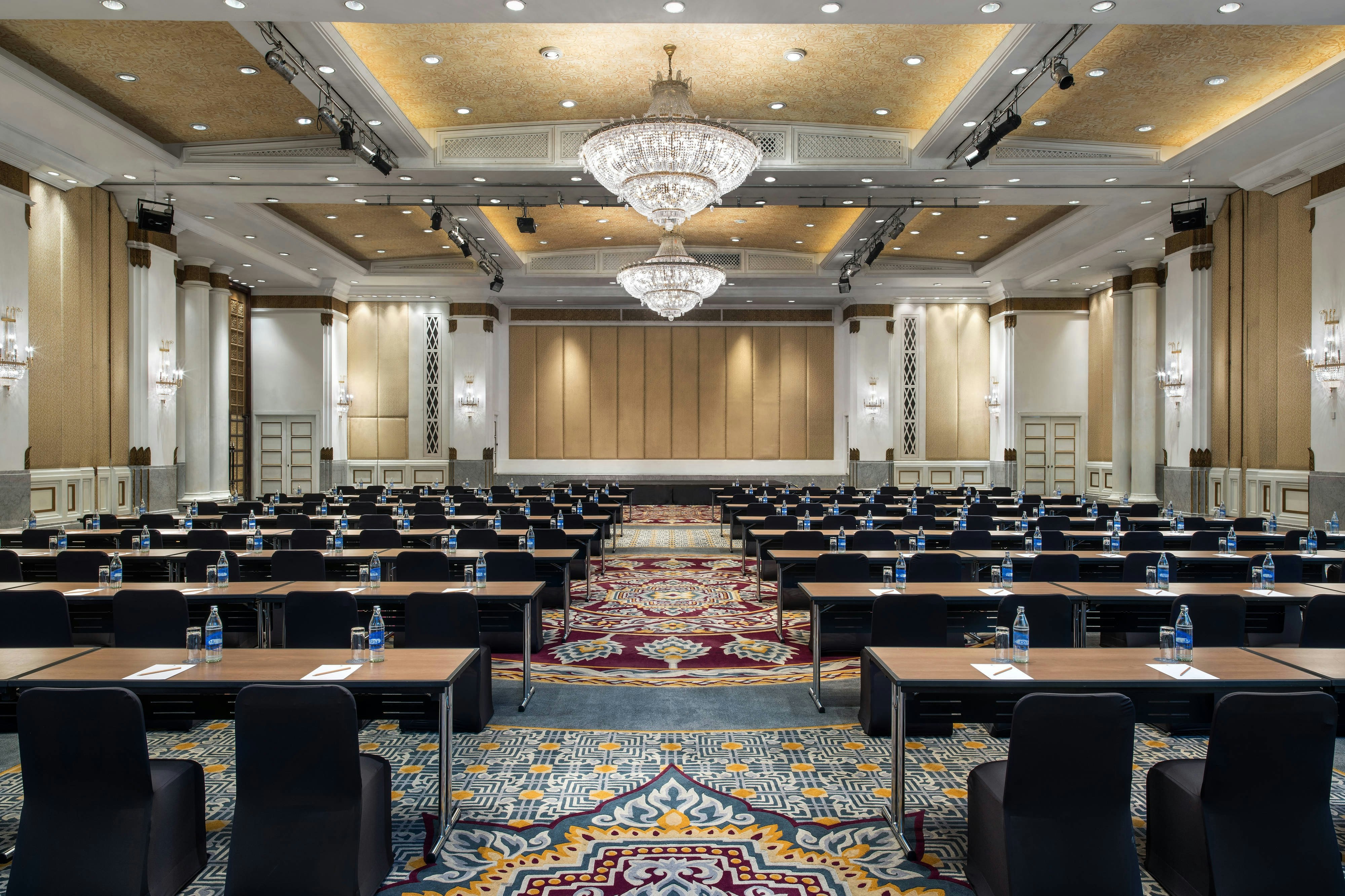 THE ATHENEE HOTEL, A LUXURY COLLECTION HOTEL BANGKOK 55/63