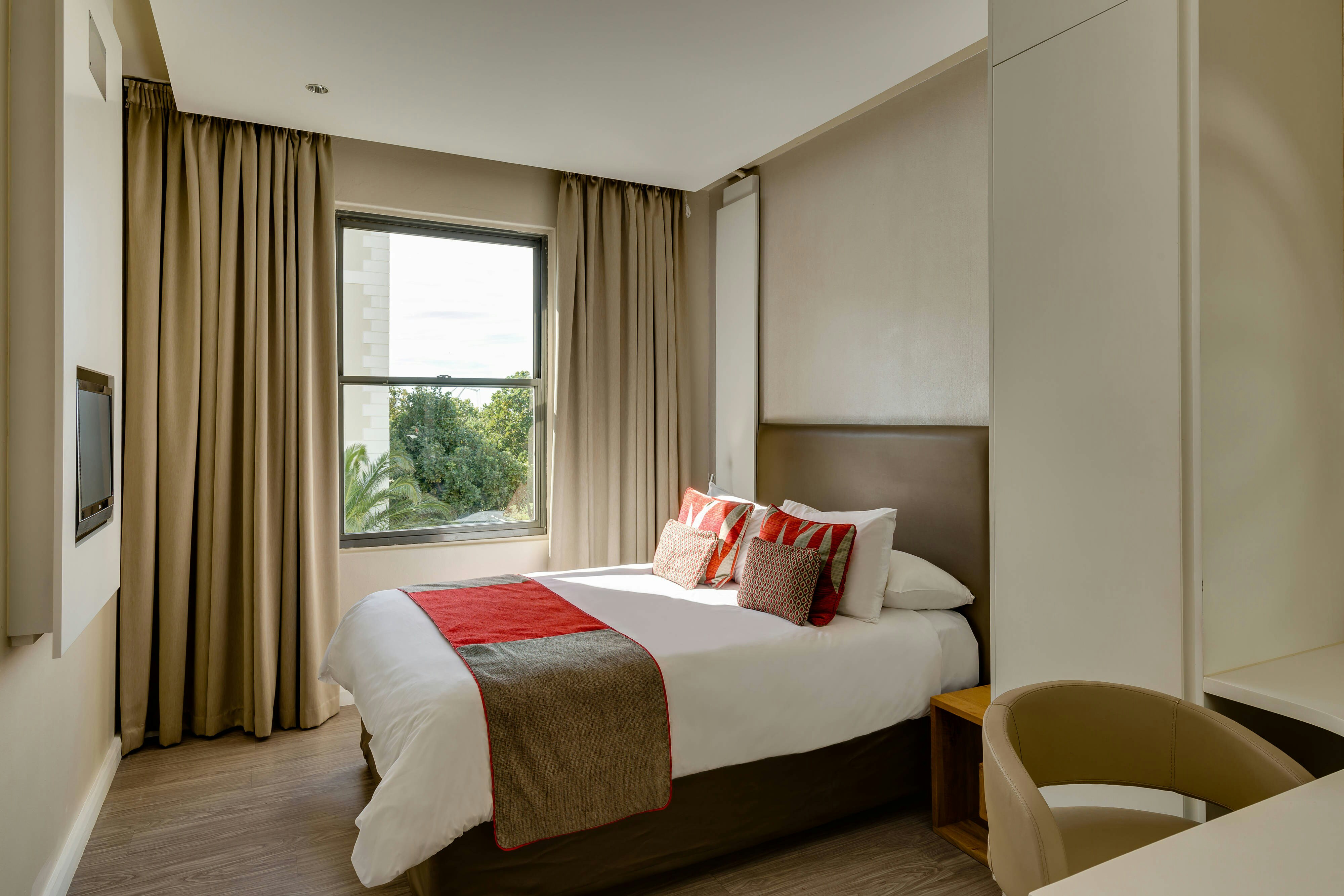 Protea Hotel Breakwater Lodge 24/79