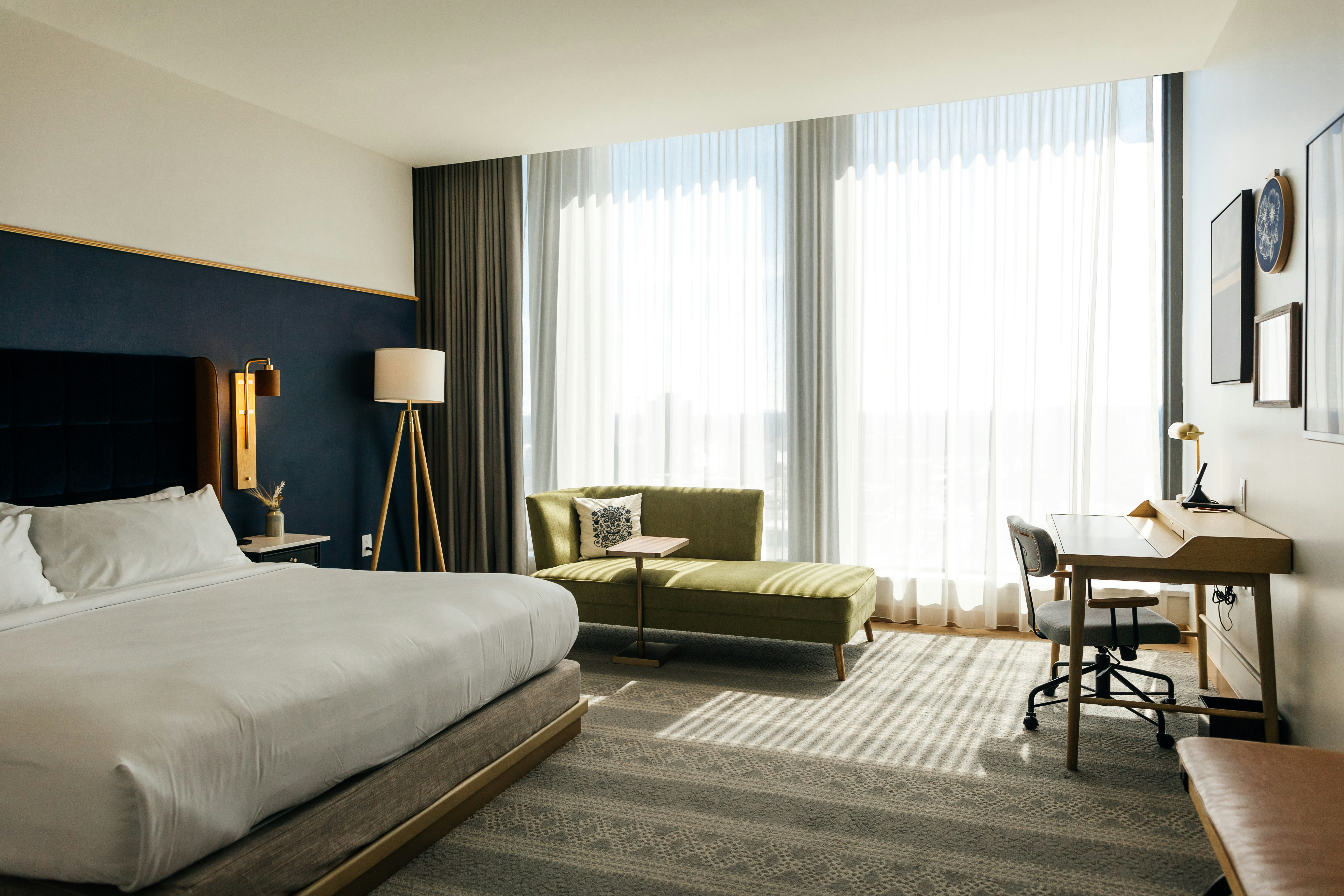 Jasper Hotel 17/40