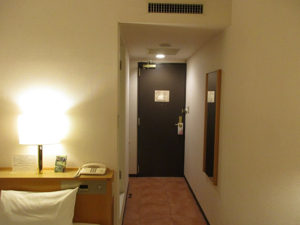 Base Layer Hotel Nagoya Nishiki 50/50