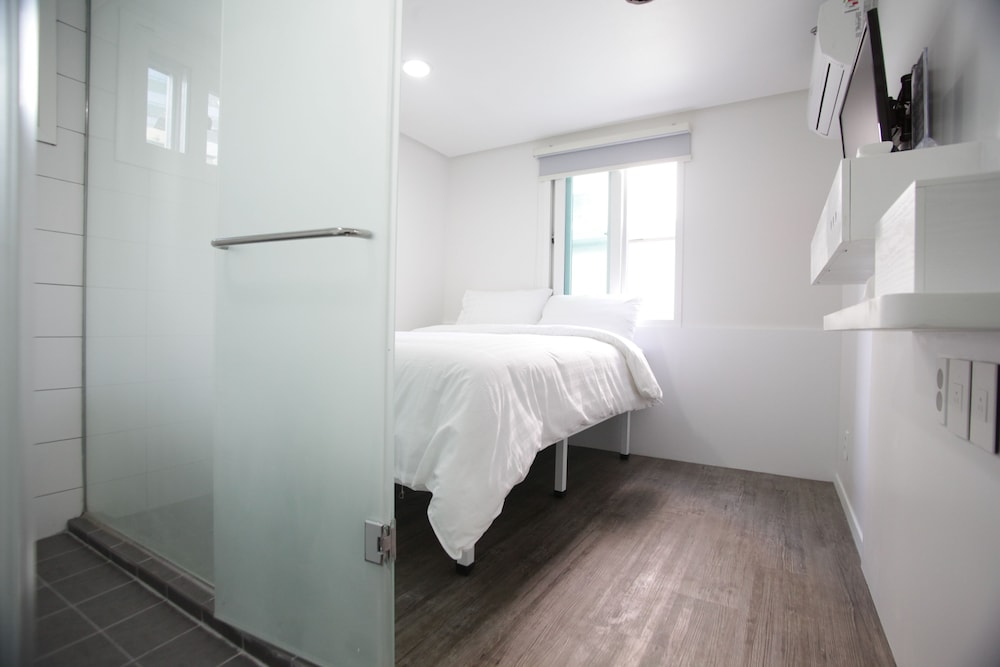 K Pop Hotel Seoul Tower 48/48