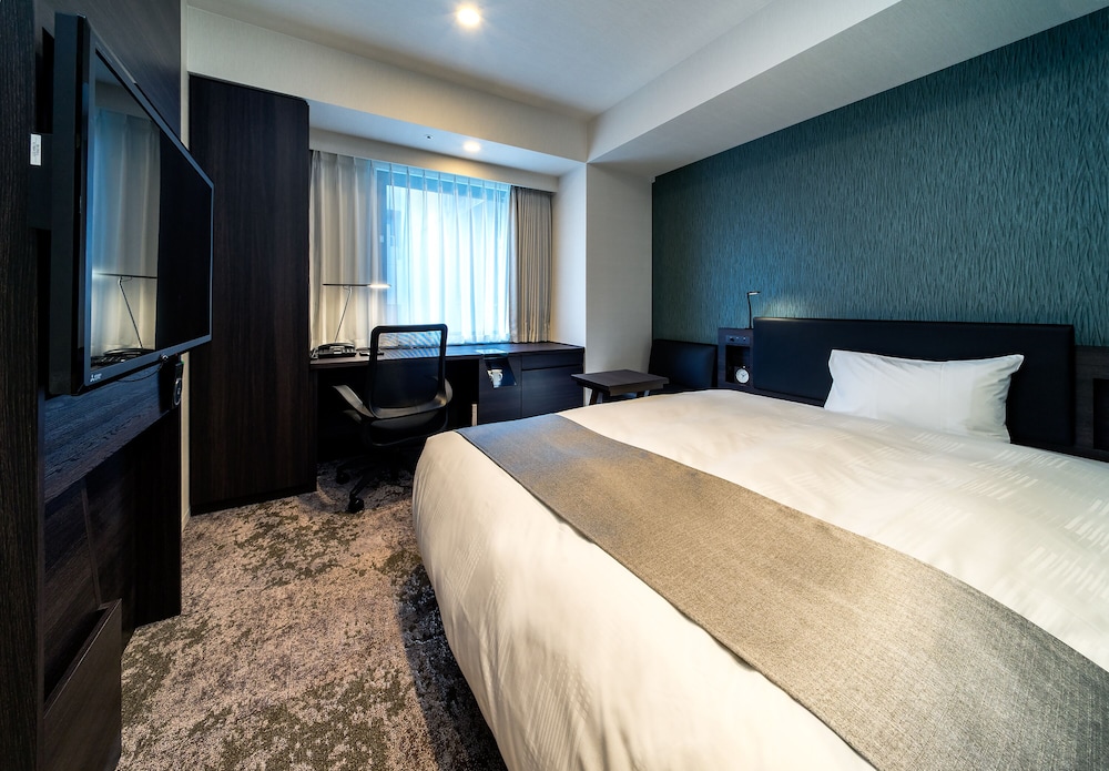 Moderate, Double Bed, Smoking