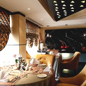 Lobby at Grand Plaza Hotel - Takhasosi, RIYADH