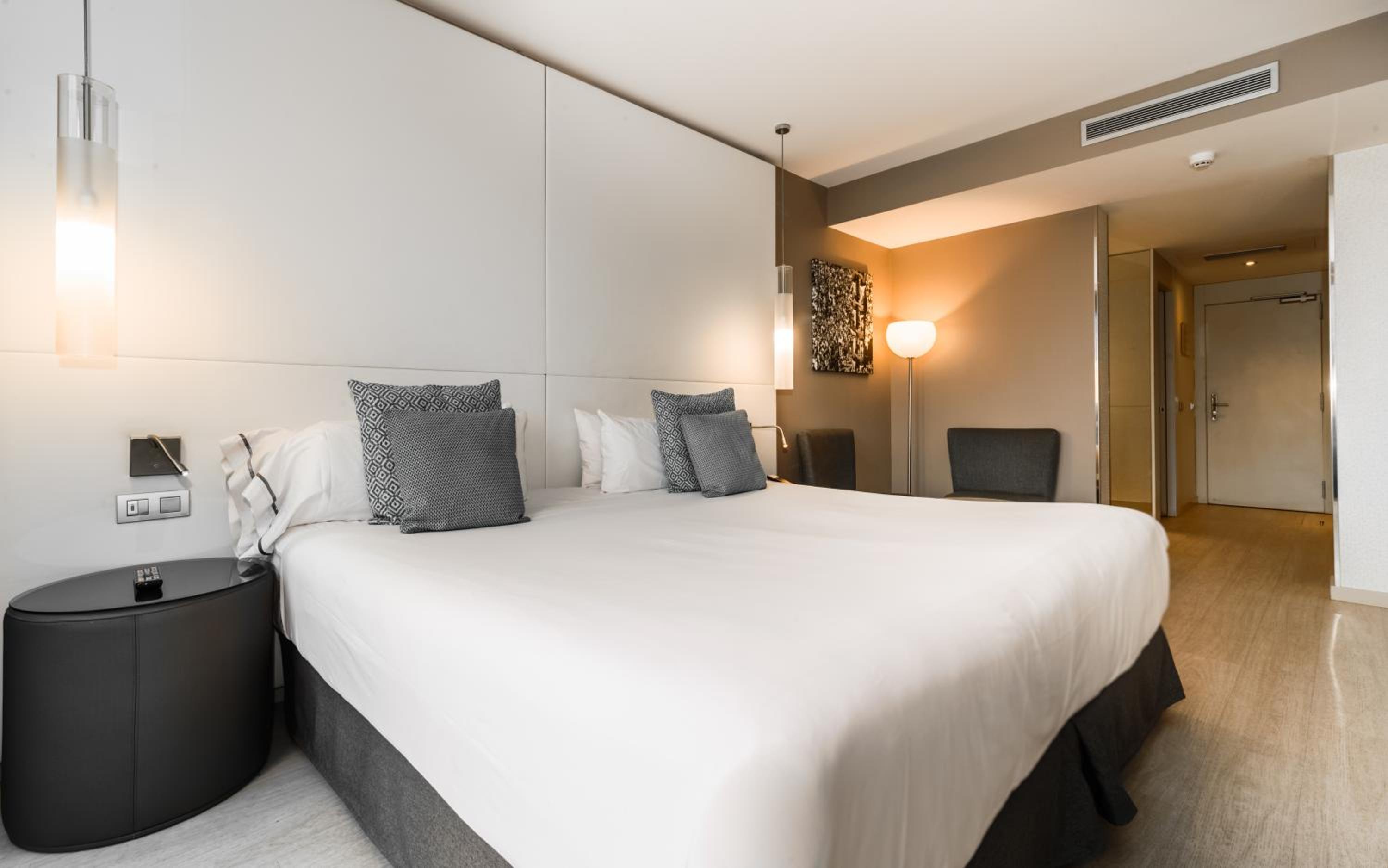 Room, King Bed, Terrace, Attic