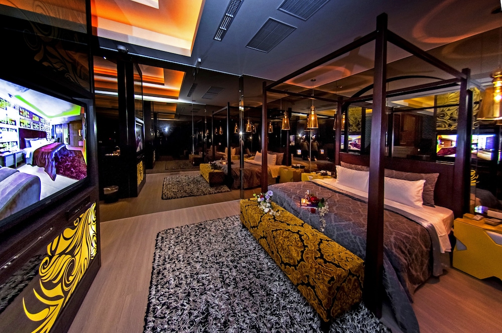 Jin Sha Motel 41/49