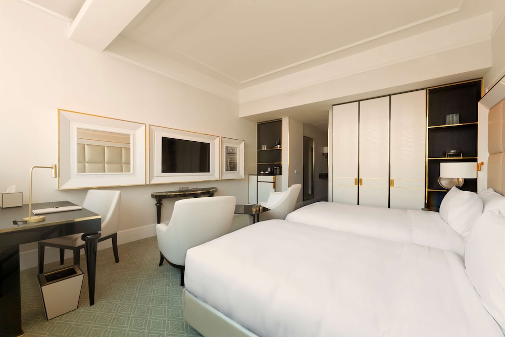 Parisi Udvar Budapest-Unbound Collection By Hyatt 18/50