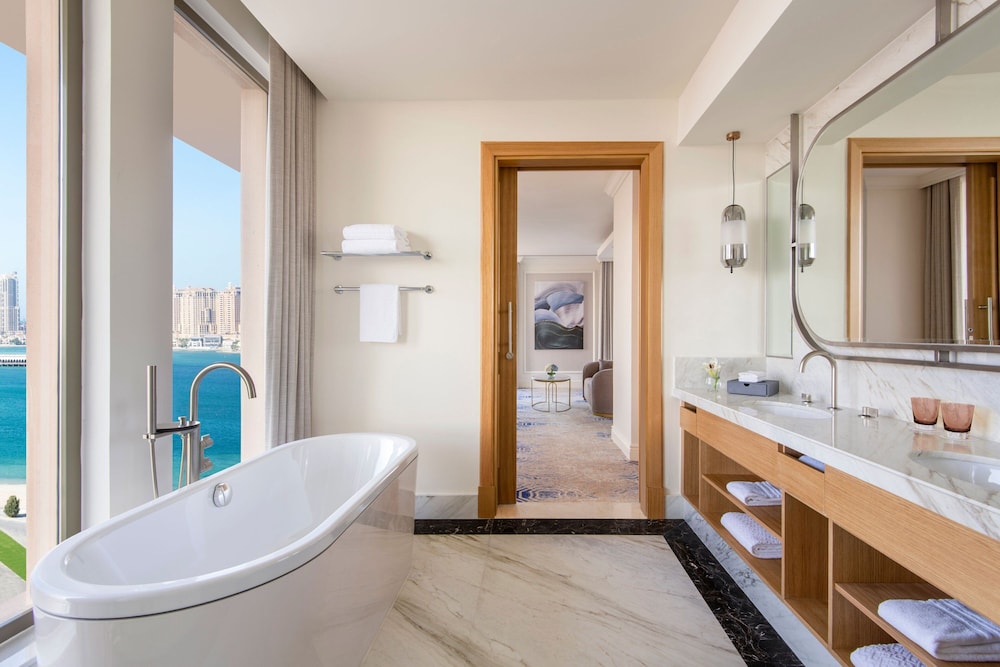 The St. Regis Doha 74/75