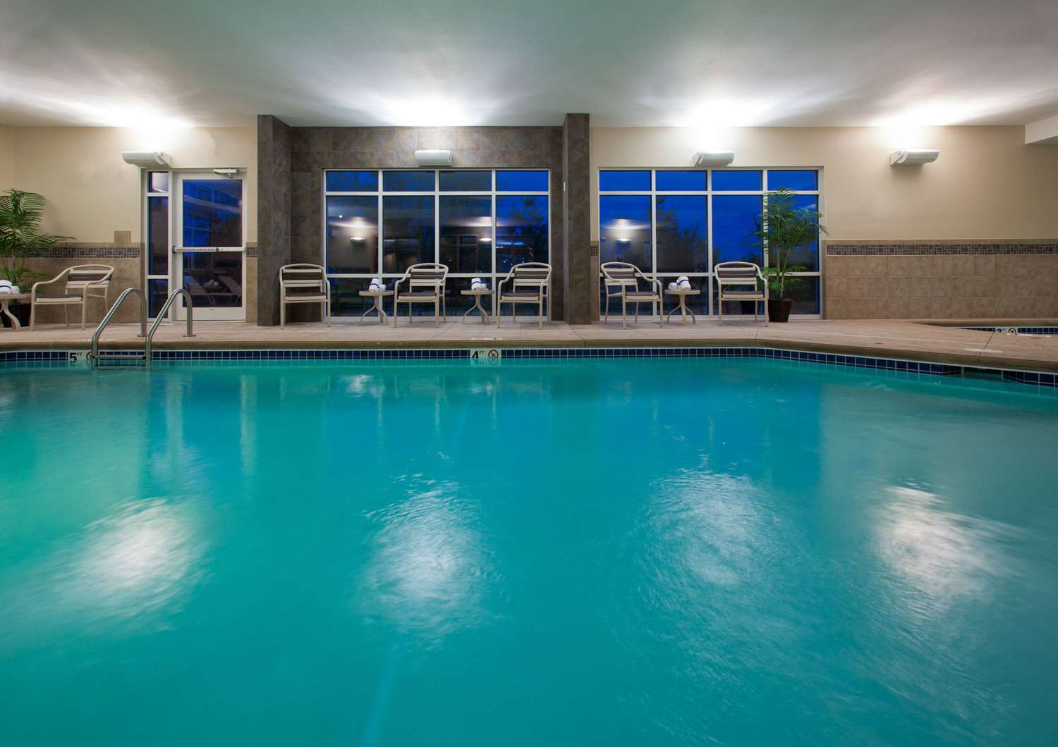Americinn By Wyndham Fairfield 16/33