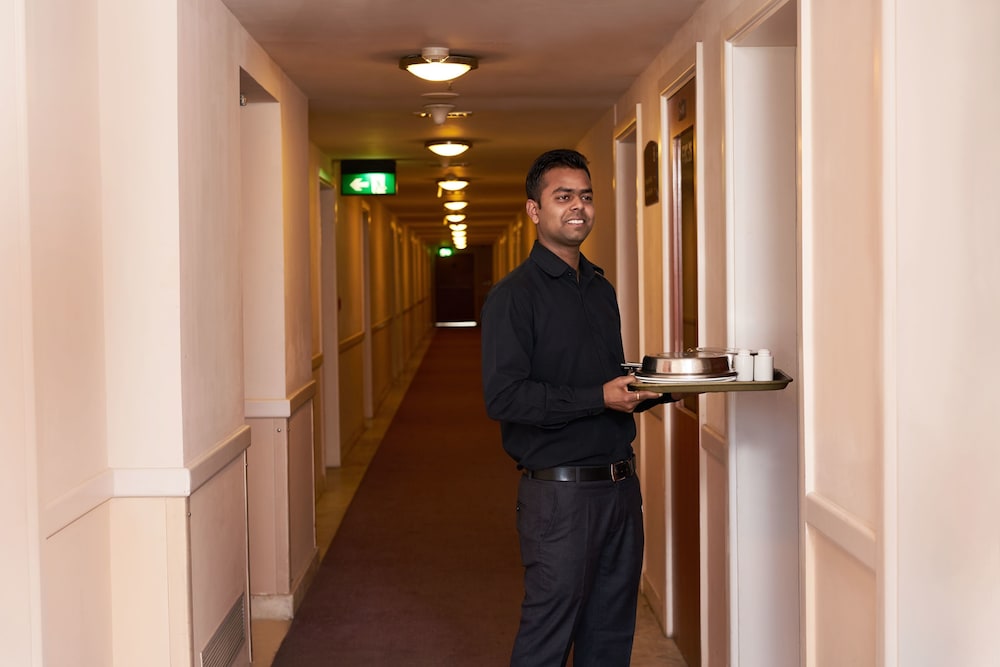 CASPIA HOTEL NEW DELHI SHALIMAR BAGH 31/67