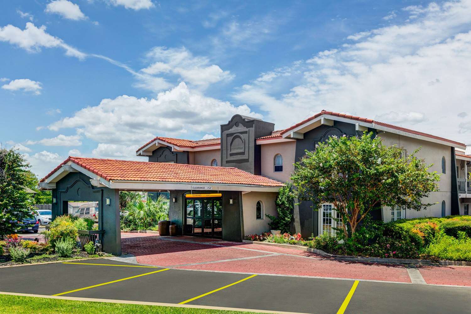 Baymont by Wyndham Austin University Area 18/22