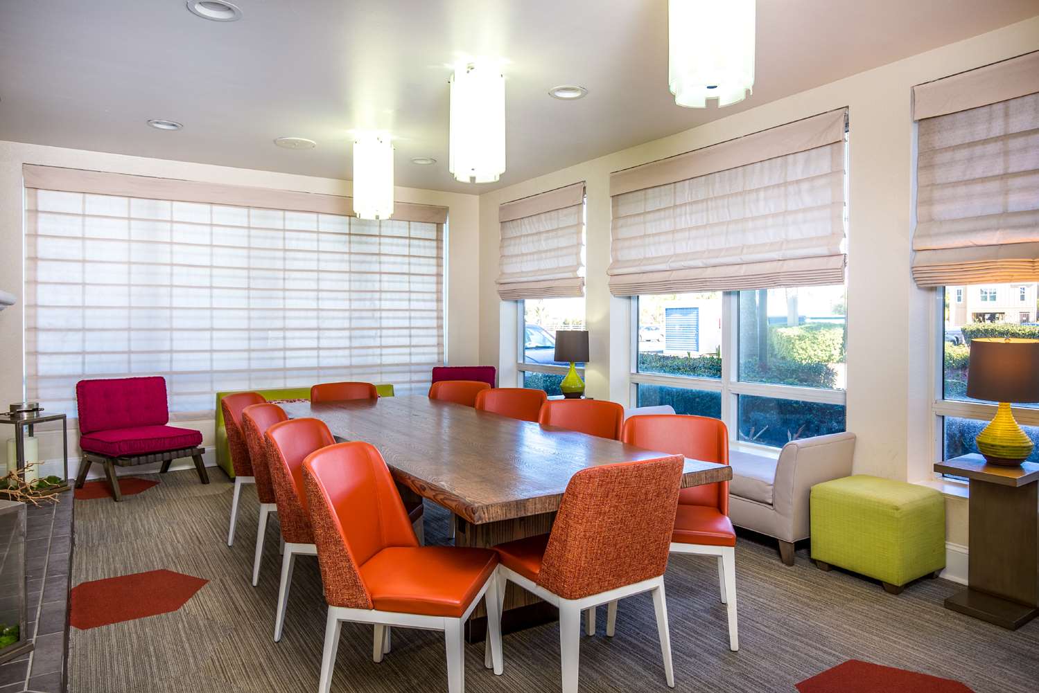 restaurant cafeteria