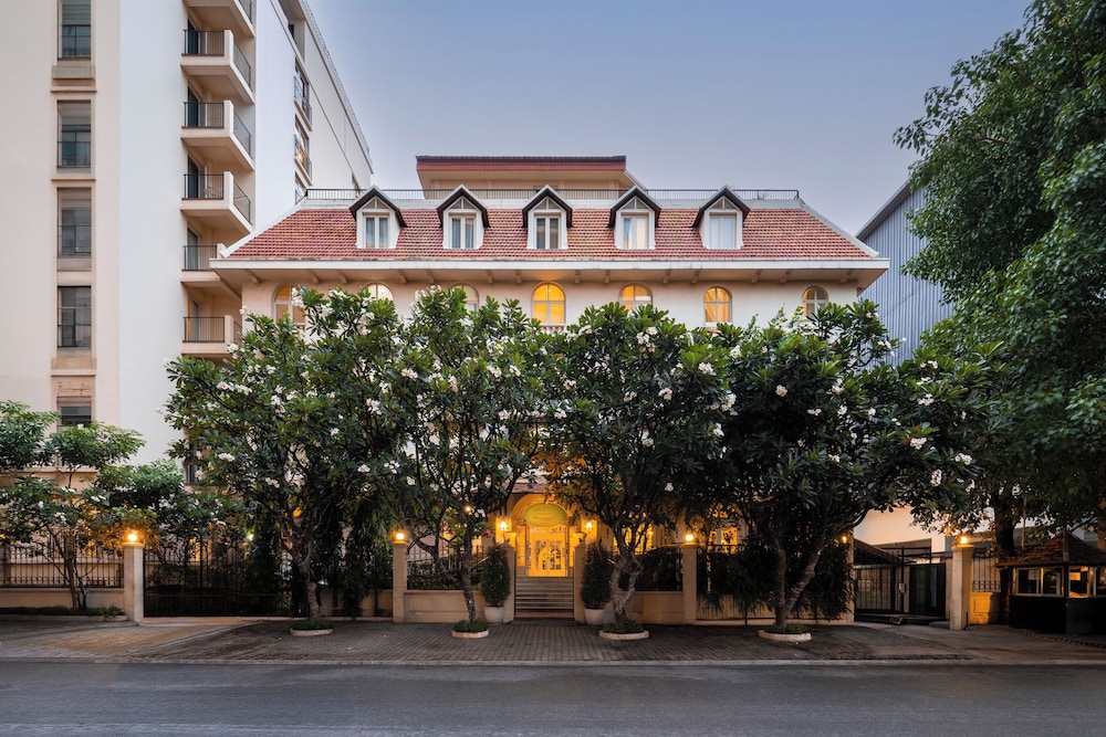 Central Mansions 2/60