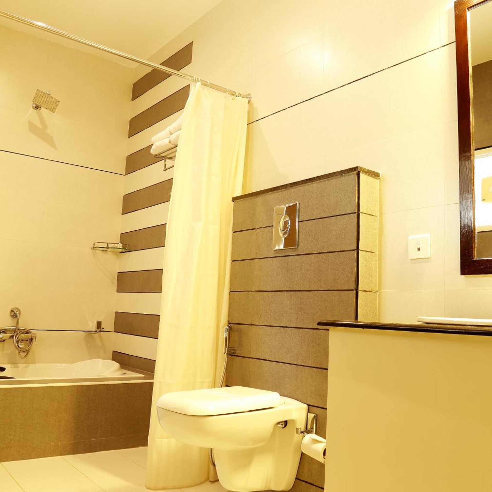 RYDGES INN KOTTAKAL 27/28
