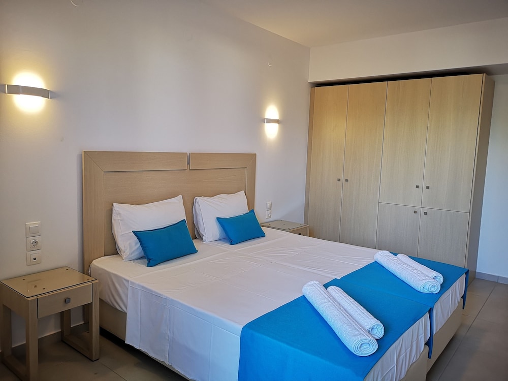 Dimitra Hotel 4/42