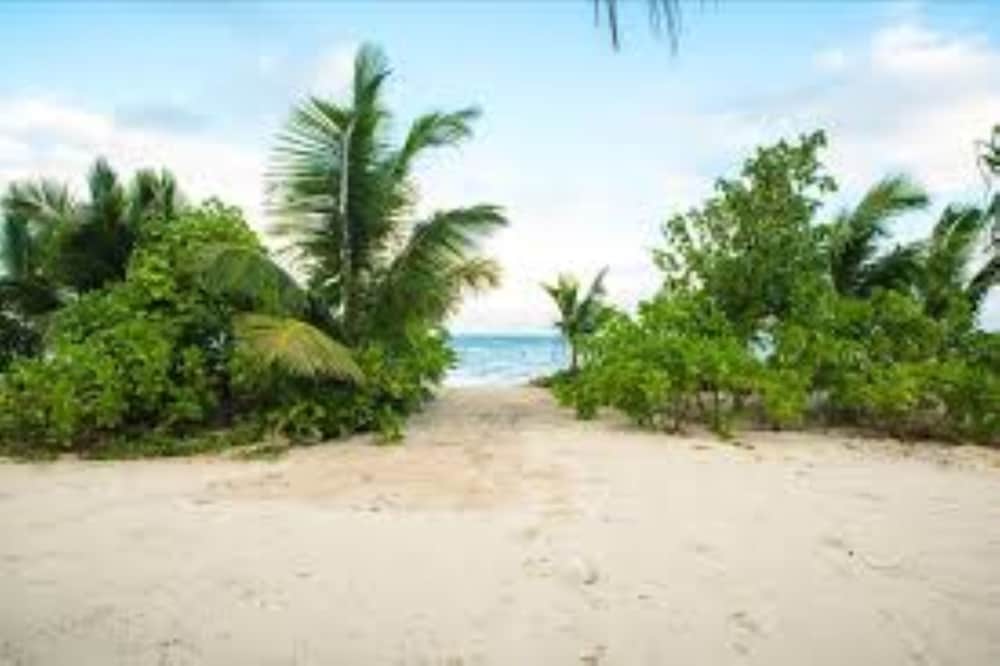 Seashell Beach Villa 20/32